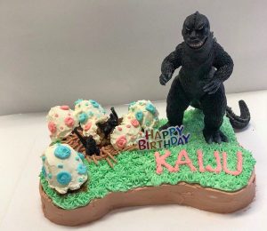 Hawaii-Doggie-Bakery-Godzilla-Cake