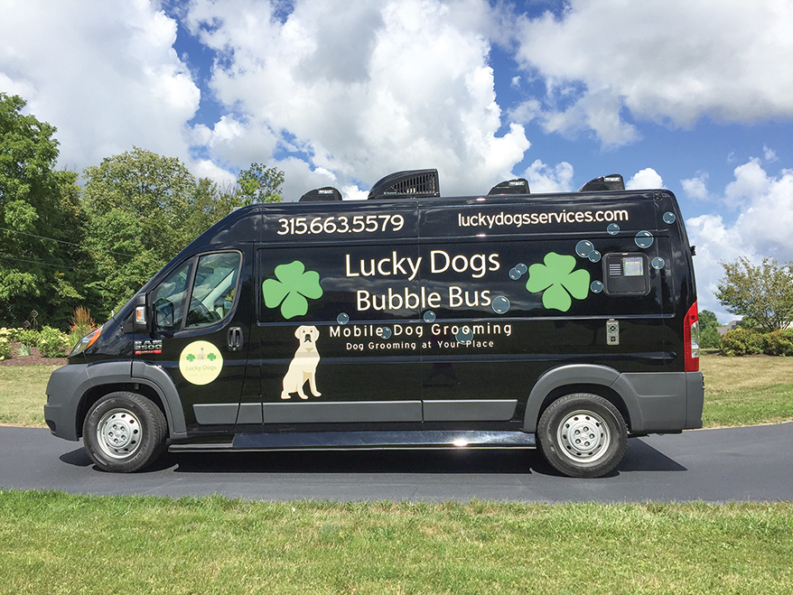 Lucky Dogs Bubble Bus